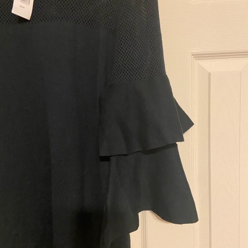 Dress - Picture 3 of 5